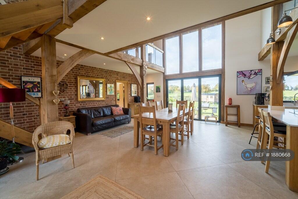 Additional image 6 of Markyate, St Albans, AL3