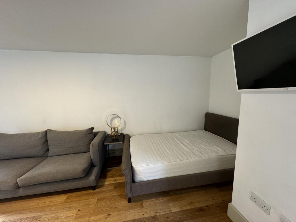 Additional image 4 of Woodhurst Road, Moseley, B13