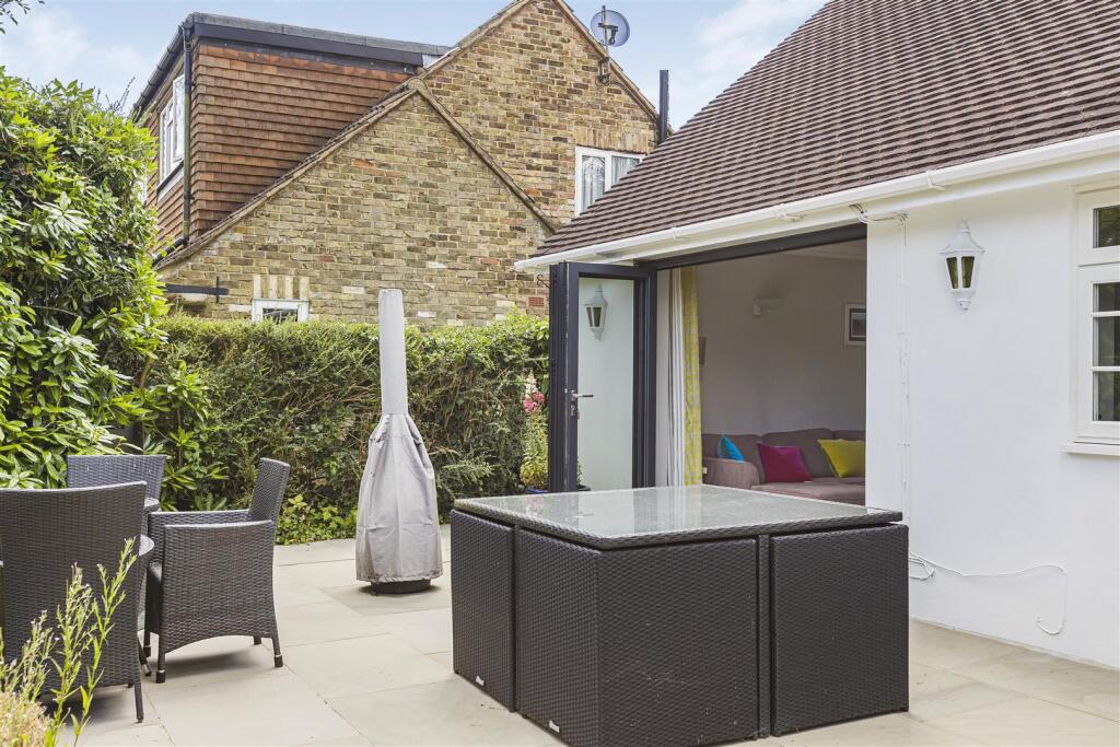 Additional image 32 of Pine Grove, Brookmans Park