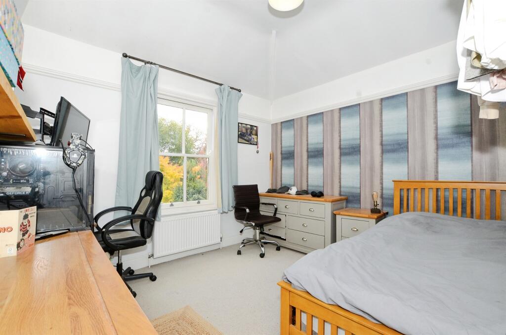 Additional image 10 of Cravells Road, Harpenden