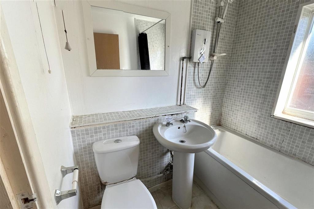 Additional image 12 of Yardley Wood Road, BIRMINGHAM