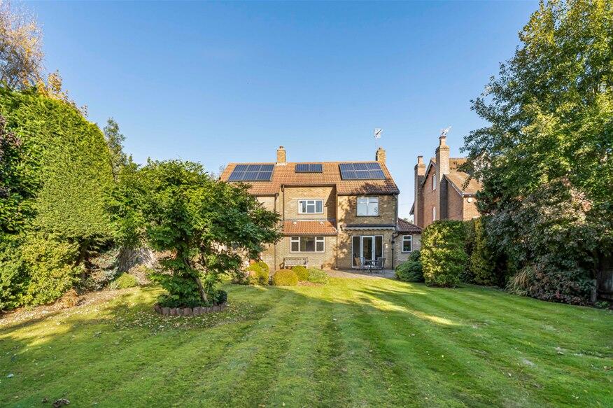 Additional image 16 of Hatching Green, Harpenden, AL5