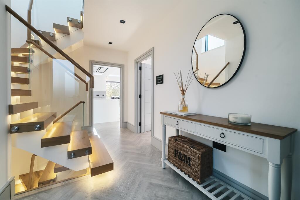 Additional image 4 of Mistletoe Mews, St. Albans