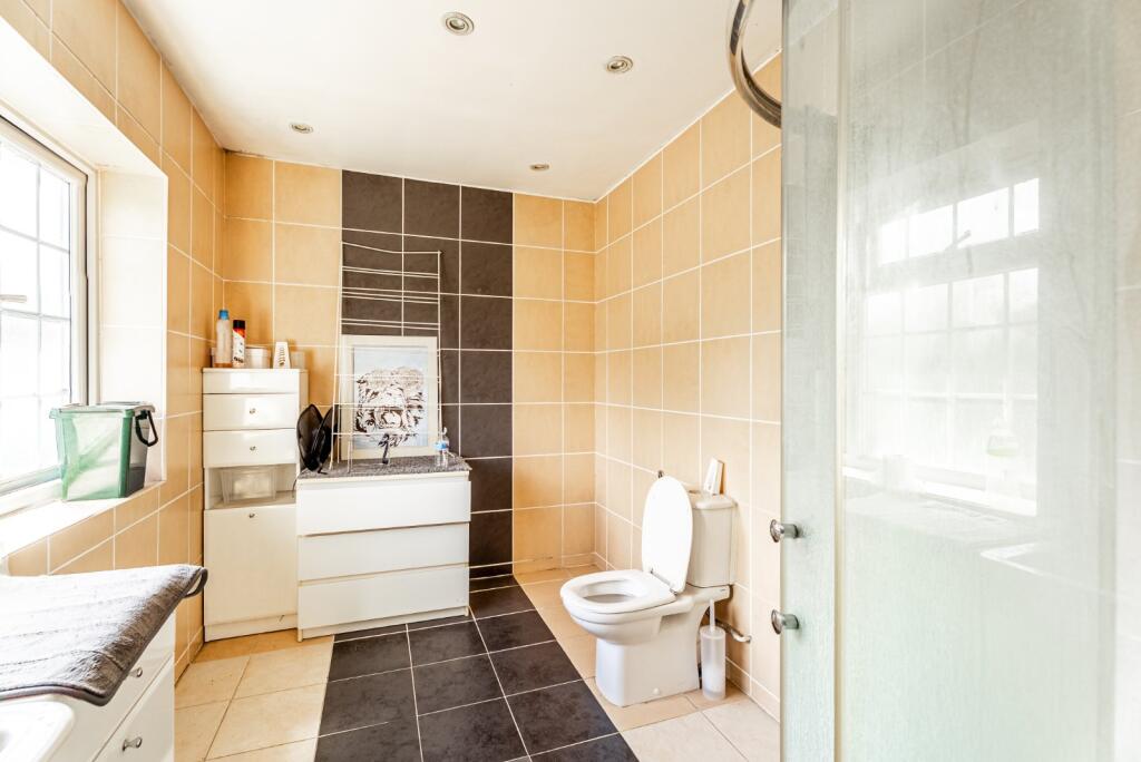 Additional image 14 of Harpenden Road, St. Albans, Hertfordshire, AL3
