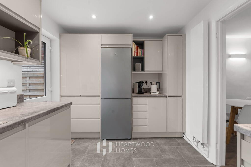 Additional image 4 of Larkswood Rise, St. Albans, AL4 9JU