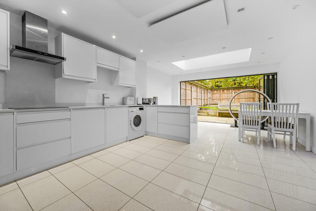 Additional image 3 of Wheat Close, St. Albans, AL4