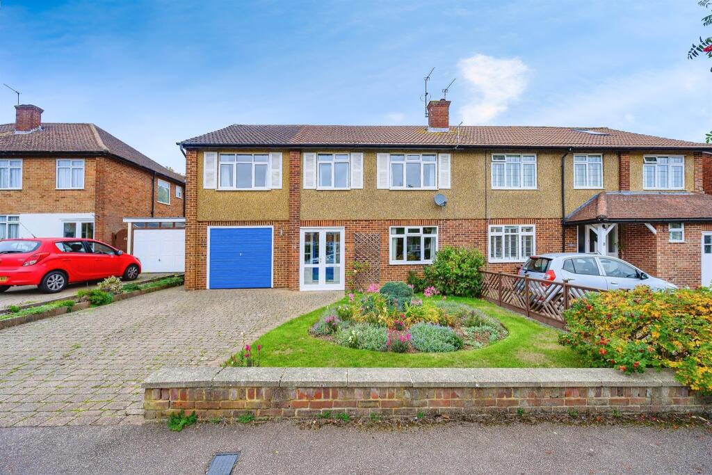 Additional image 17 of Woodfield Way, St. Albans