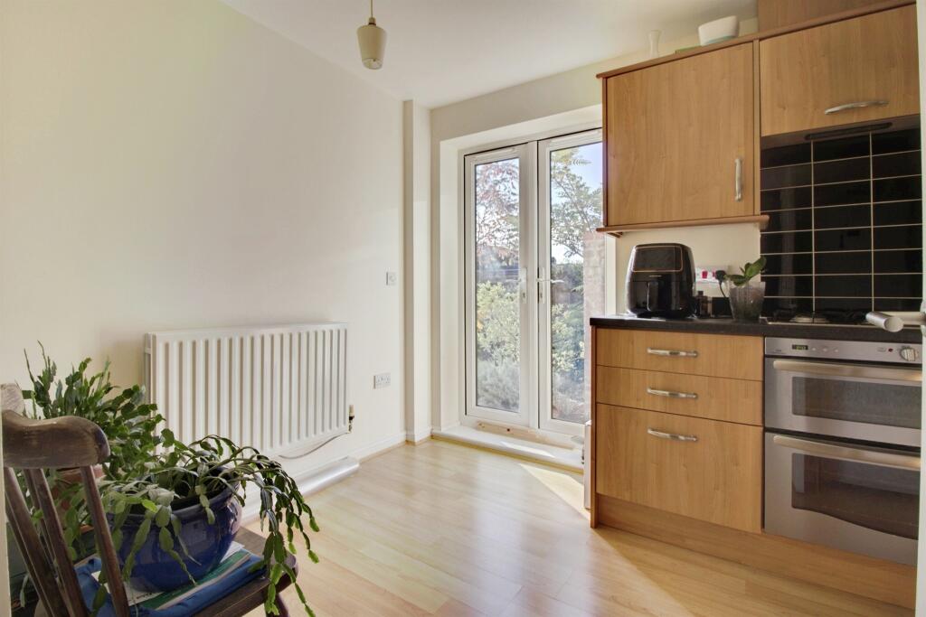 Additional image 7 of Howlands, Welwyn Garden City