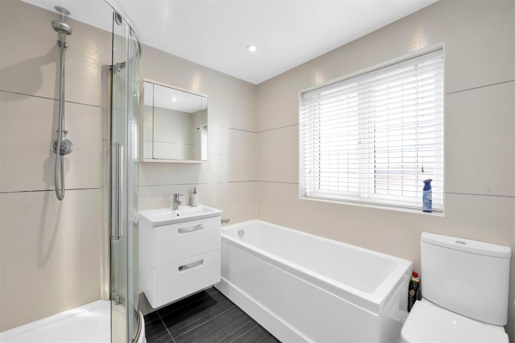 Additional image 10 of Lybury Lane, Redbourn, St. Albans