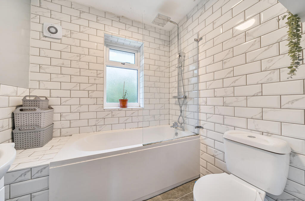 Additional image 8 of Claydon Grove, Warstock, Birmingham