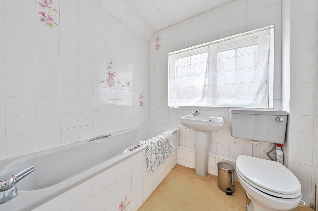 Additional image 11 of Beehive Green, Welwyn Garden City, AL7