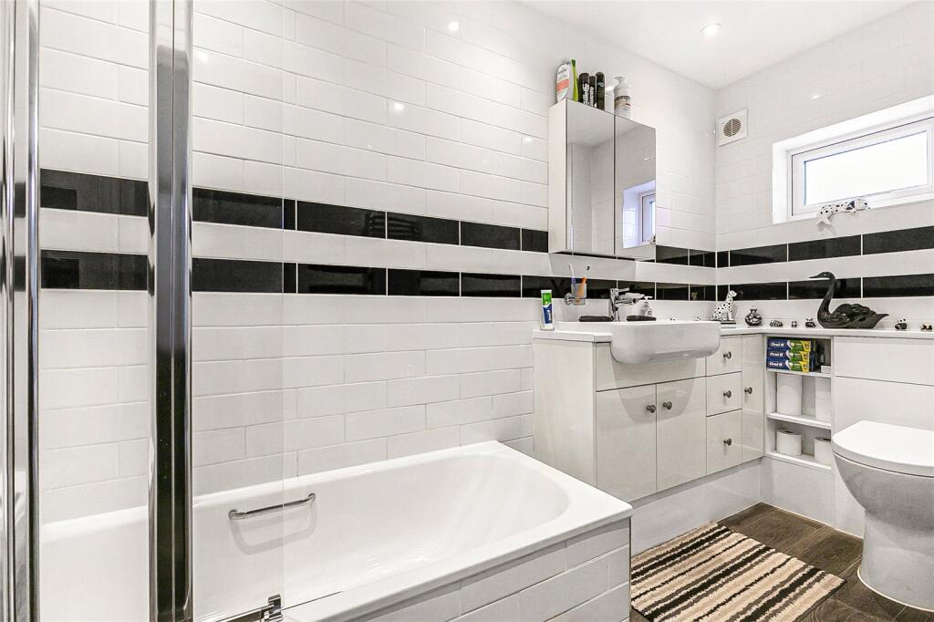 Additional image 17 of Swanland Road, North Mymms, Hatfield, Hertfordshire, AL9