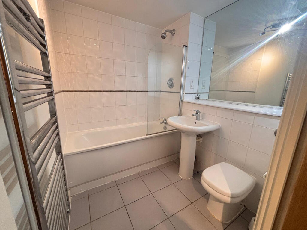 Additional image 4 of Centenary Plaza