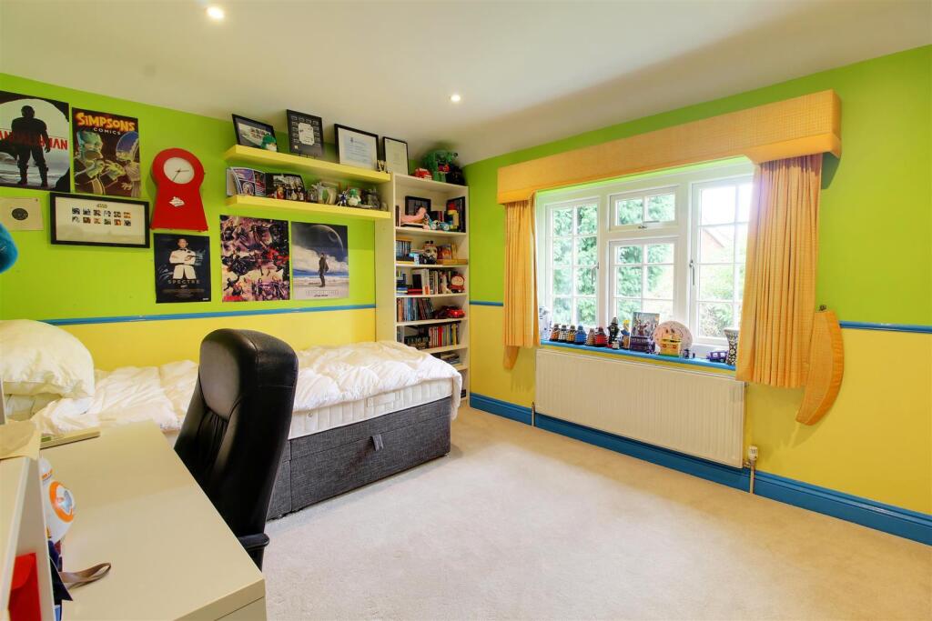 Additional image 48 of Pine Grove, Brookmans Park