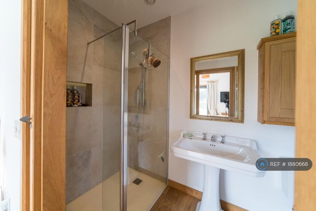 Additional image 15 of Markyate, St Albans, AL3