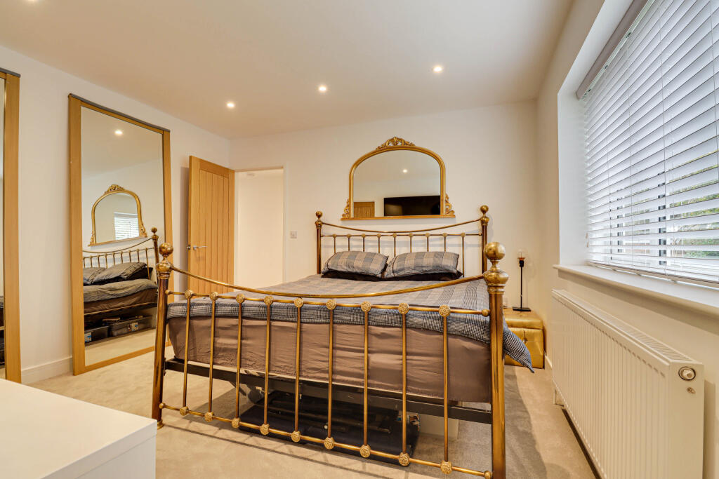 Additional image 12 of Harpenden Rise, Harpenden, AL5