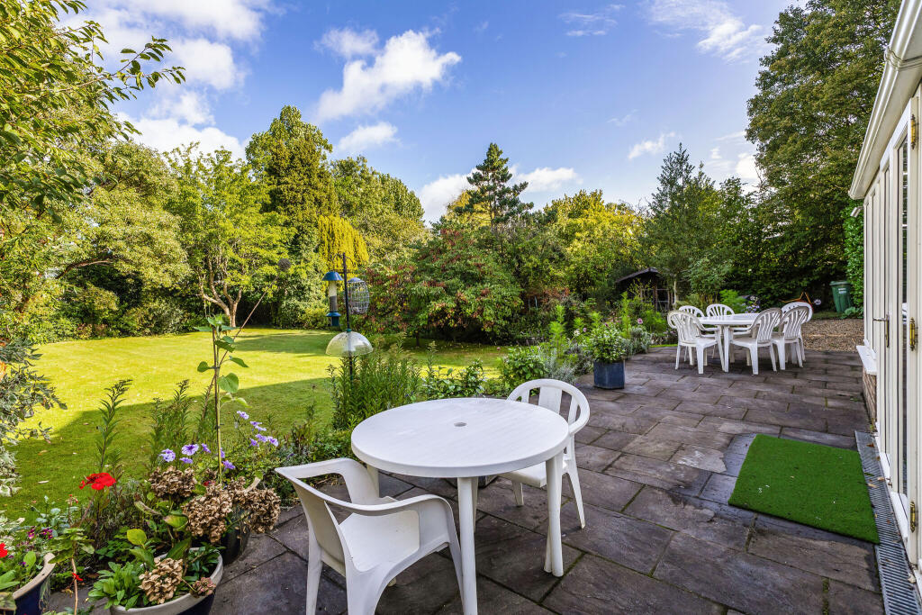 Additional image 11 of Townsend Lane, Harpenden, AL5