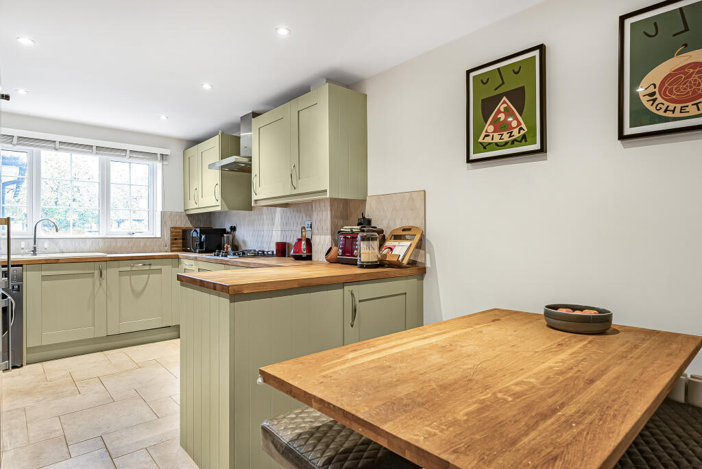 Additional image 5 of Stirling Way, Welwyn Garden City, Hertfordshire, AL7