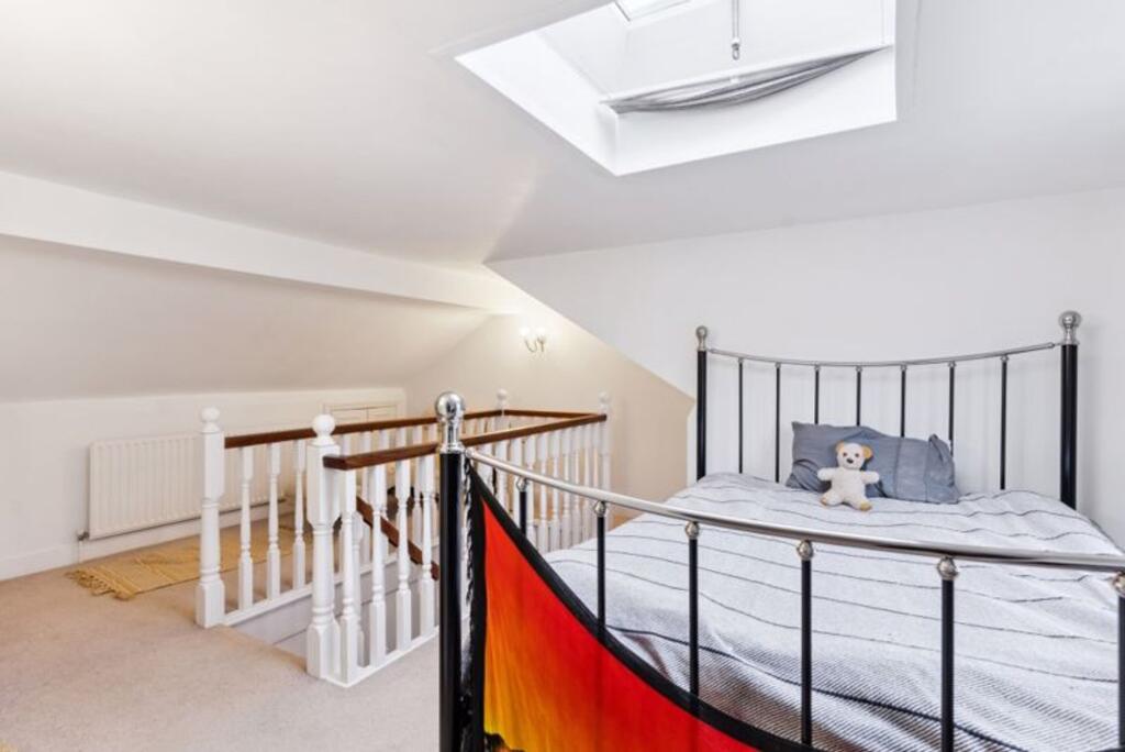 Additional image 23 of George Street, Markyate, AL3