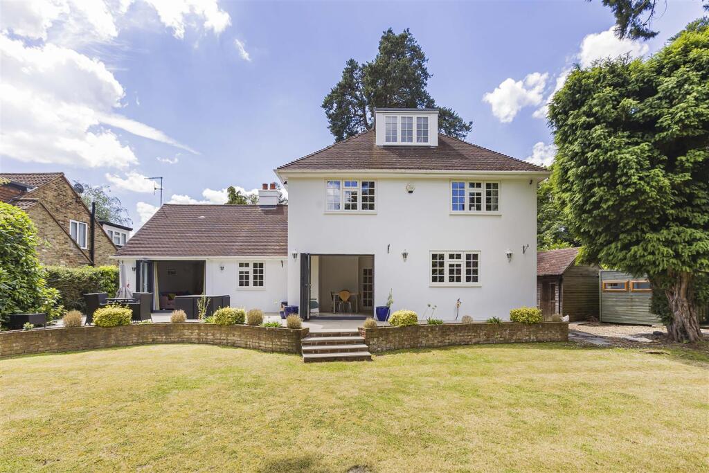 Additional image 39 of Pine Grove, Brookmans Park