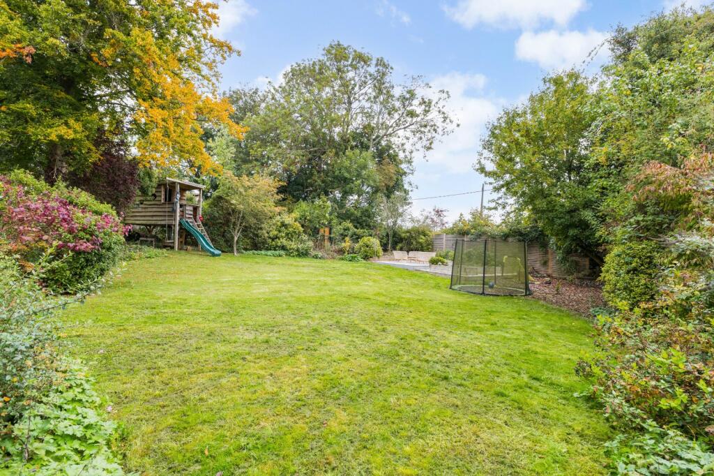 Additional image 3 of Old Watling Street, Flamstead, St. Albans