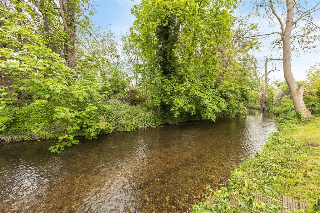 Additional image 12 of Meads Lane, Wheathampstead