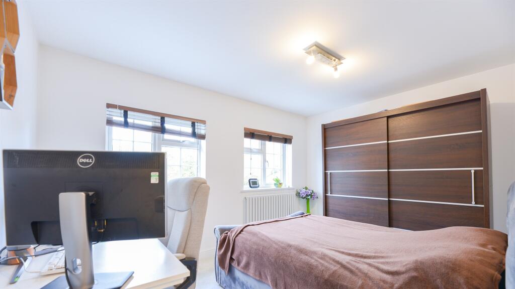 Additional image 11 of Runcie Close, St. Albans