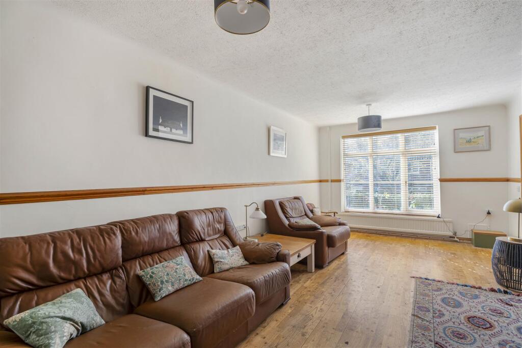 Additional image 7 of Rayfield, Welwyn Garden City