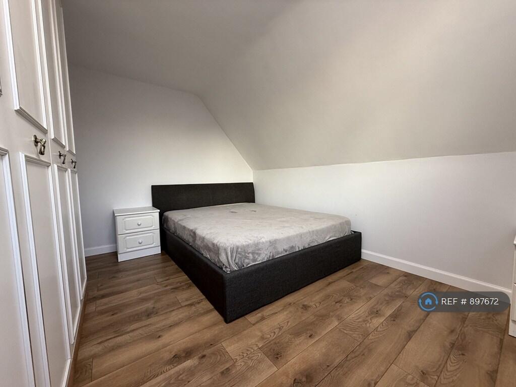 Additional image 4 of Harpenden, Harpenden, AL5