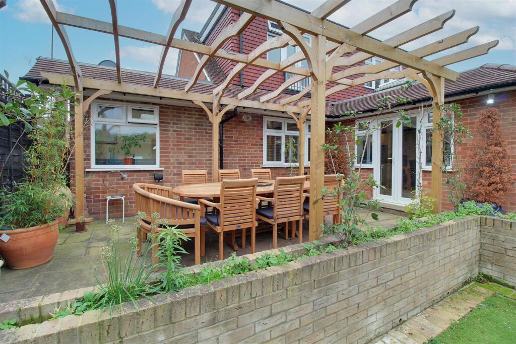 Additional image 23 of Dixons Hill Road, Welham Green