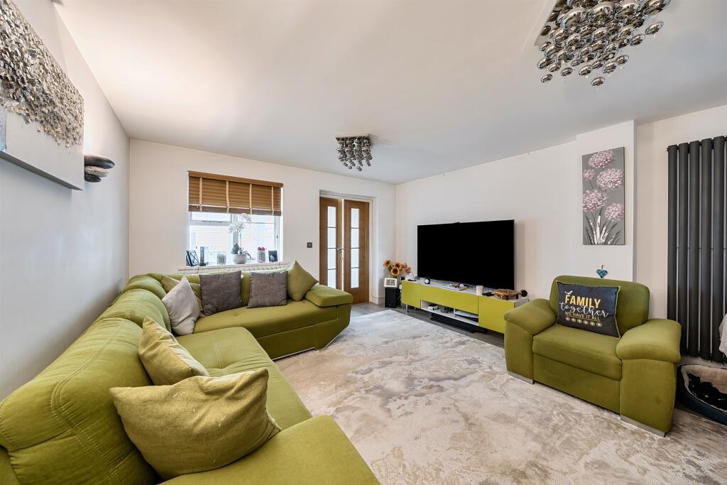 Additional image 8 of Runcie Close, St. Albans