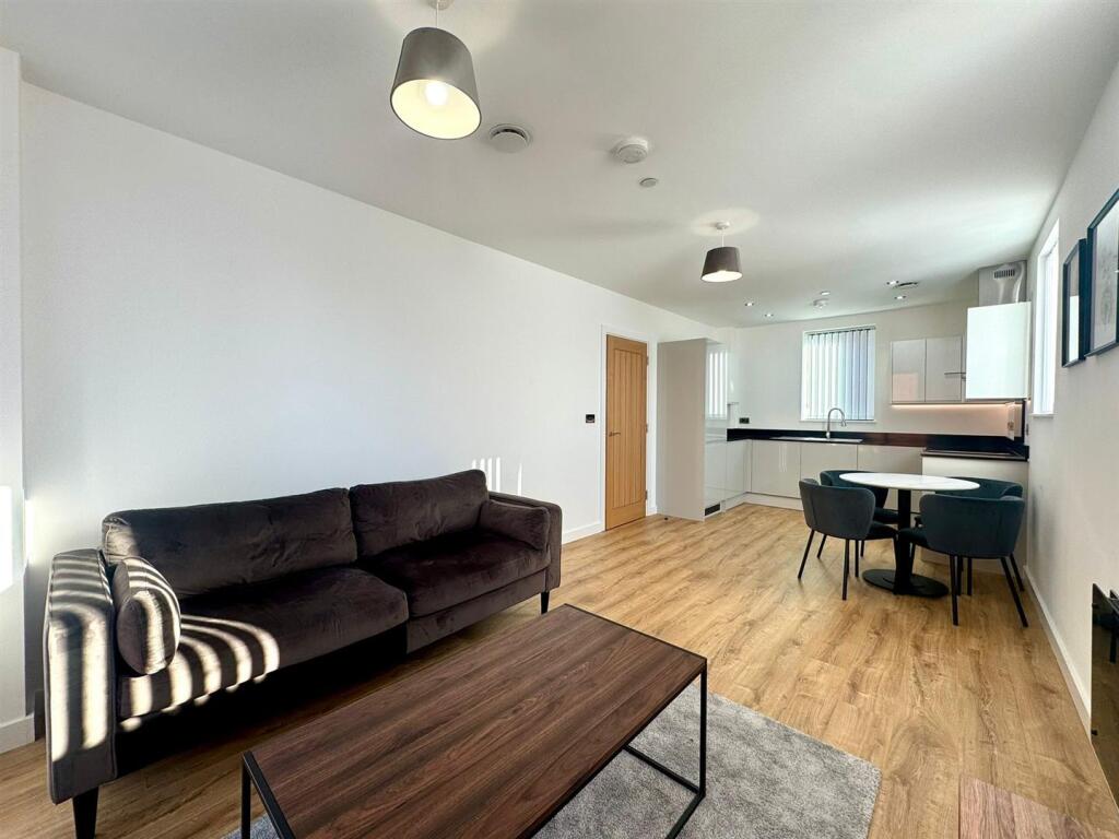 Additional image 4 of Camden Drive, Birmingham