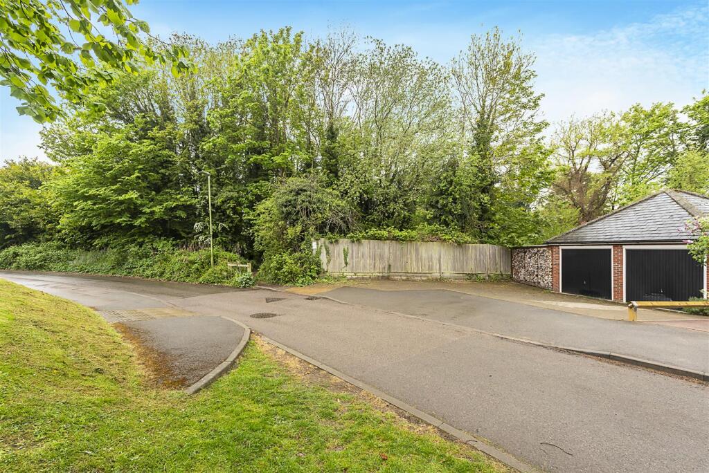 Additional image 9 of Meads Lane, Wheathampstead