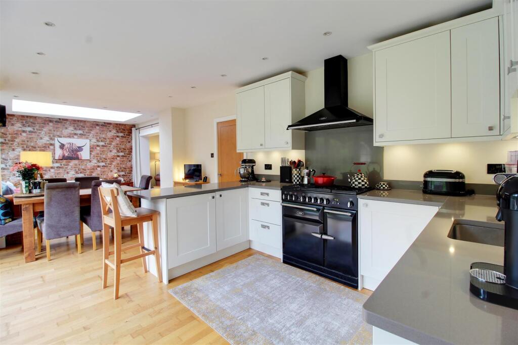 Additional image 3 of Moffats Lane, Brookmans Park