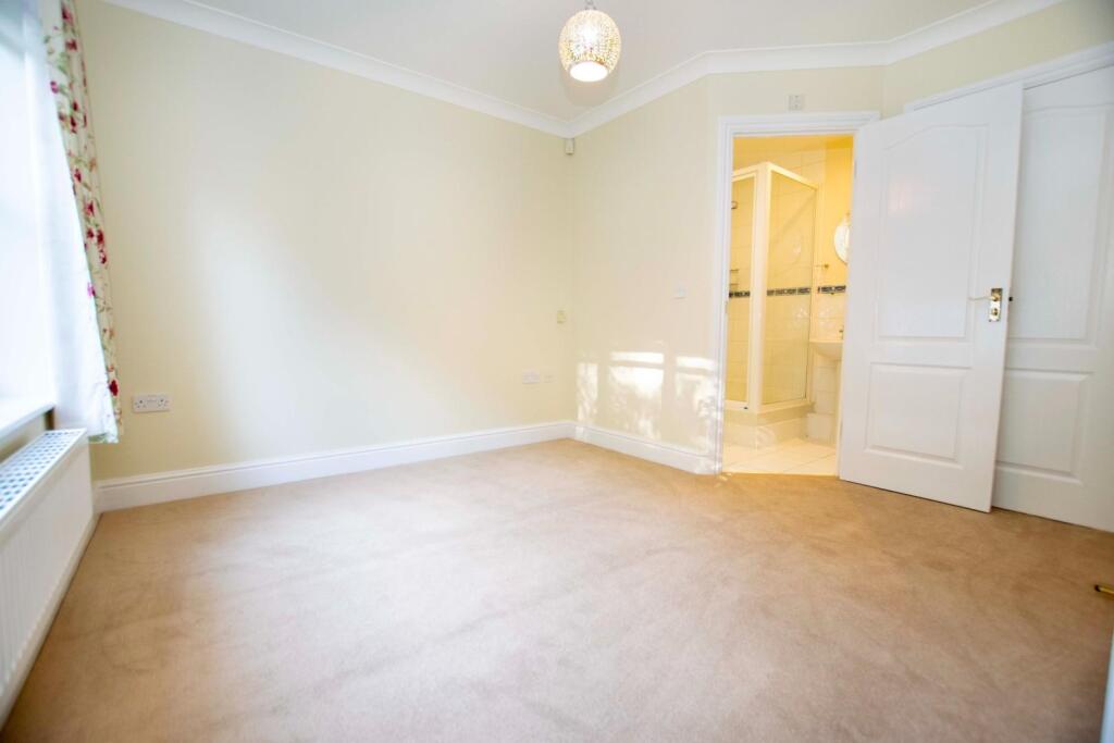 Additional image 7 of Canonsfield Road, Welwyn