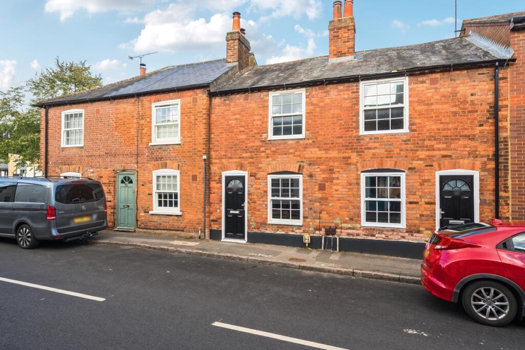 Additional image 17 of High Street Redbourn AL3