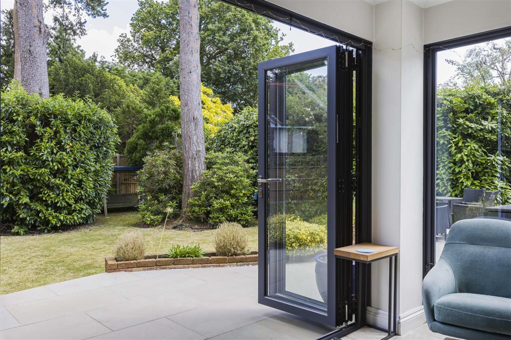 Additional image 29 of Pine Grove, Brookmans Park