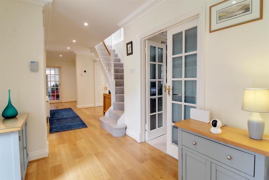 Additional image 43 of Pine Grove, Brookmans Park