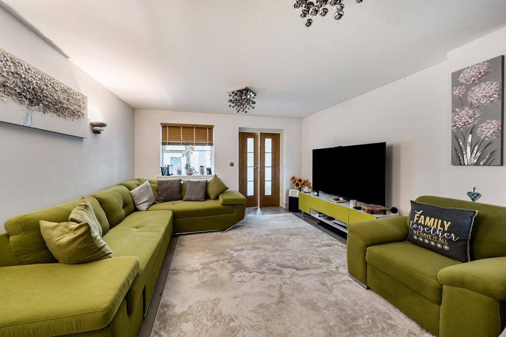 Additional image 5 of Runcie Close, St. Albans