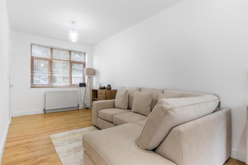 Additional image 9 of Pooleys Lane, Welham Green, Herts