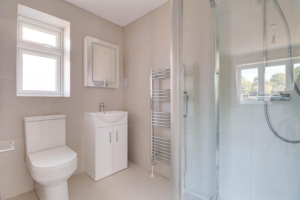 Additional image 9 of Grove Road, Harpenden, AL5