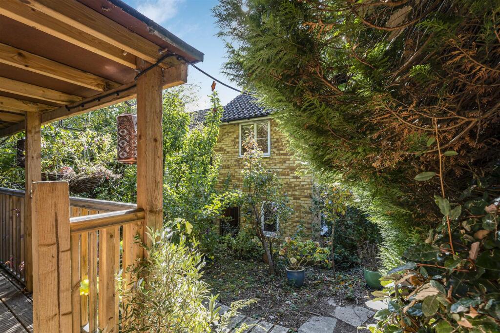 Additional image 23 of Rayfield, Welwyn Garden City