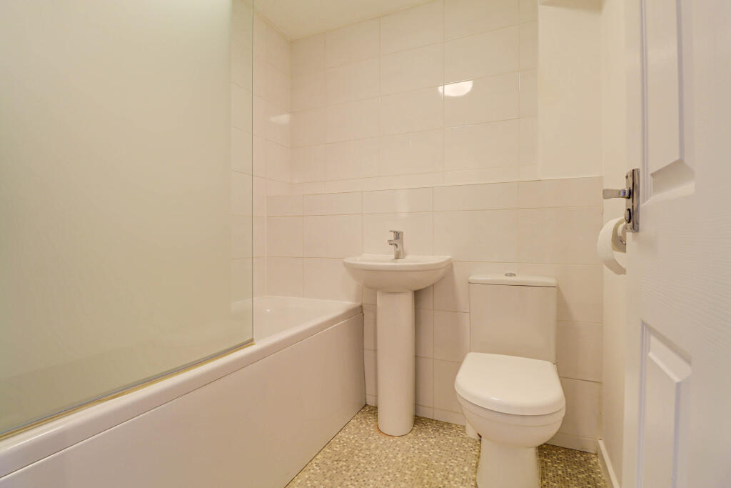 Additional image 6 of Robin Court, Westfield Road, Harpenden, AL5