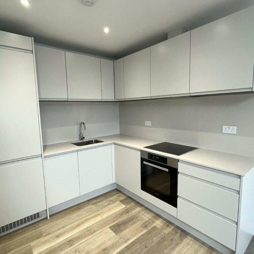 Additional image 6 of Station Approach, Harpenden, Hertfordshire, AL5