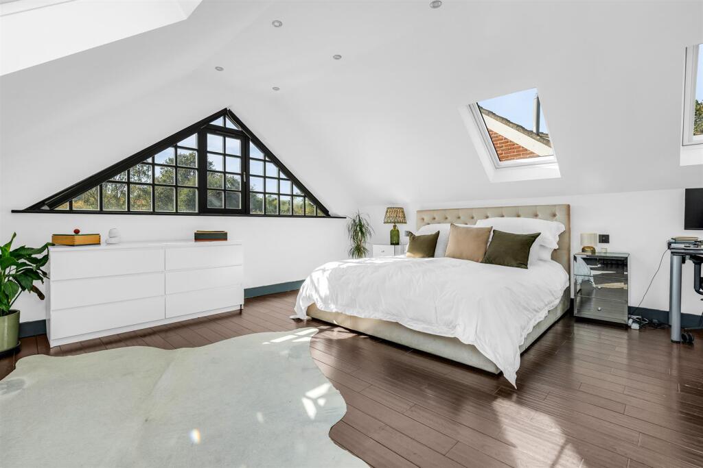 Additional image 27 of Rosecroft Lane, Welwyn