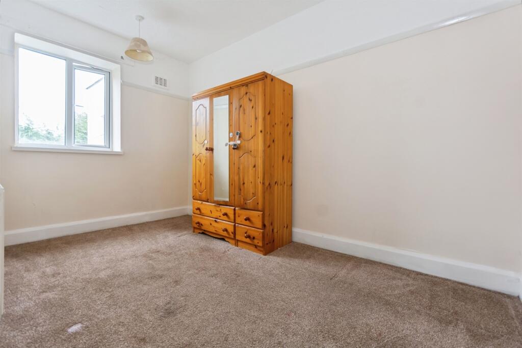 Additional image 8 of Stratford Road, Hall Green, BIRMINGHAM