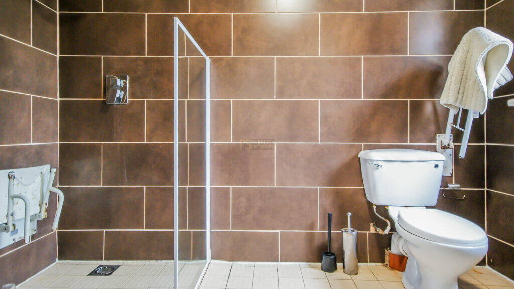 Additional image 9 of Oak Tree Lane, Selly Oak, Birmingham, B29 6HX