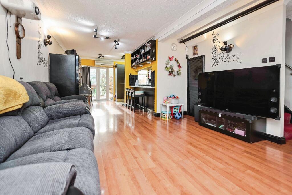 Additional image 18 of Sheaf Lane, Birmingham