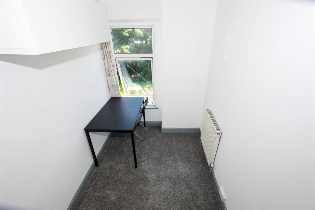 Additional image 5 of Gleave Road, Selly Oak, Birmingham, West Midlands, B29