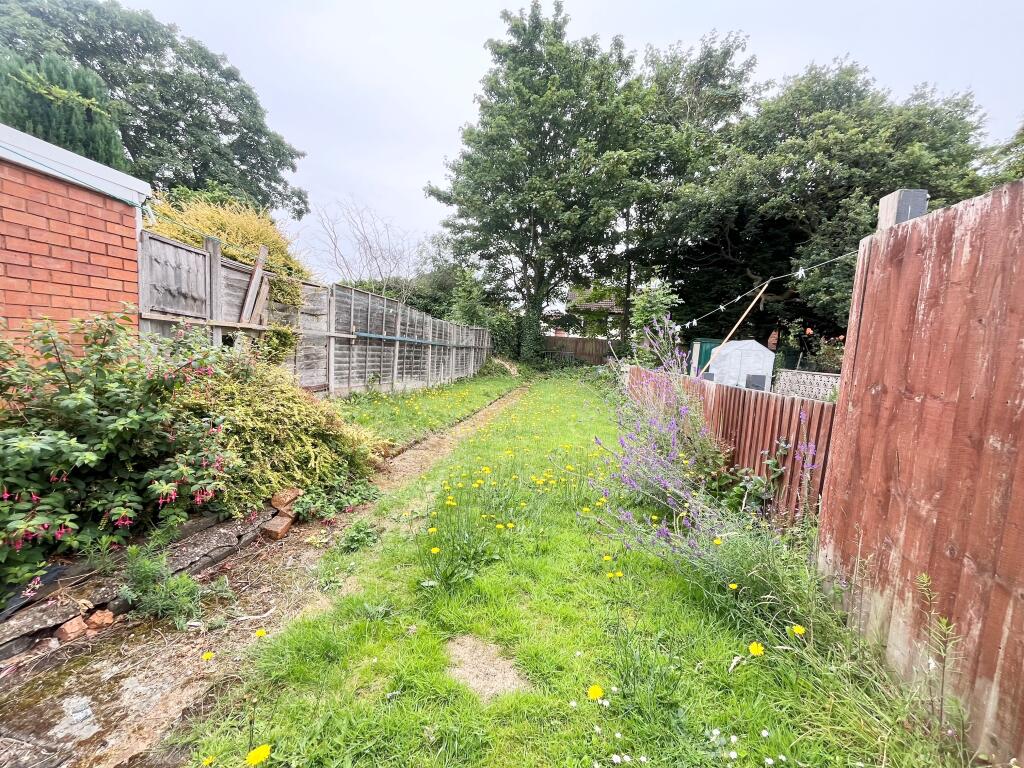 Additional image 7 of Room 1, Douglas Road